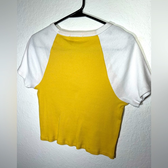 Yellow baseball tee cropped - Picture 5 of 5